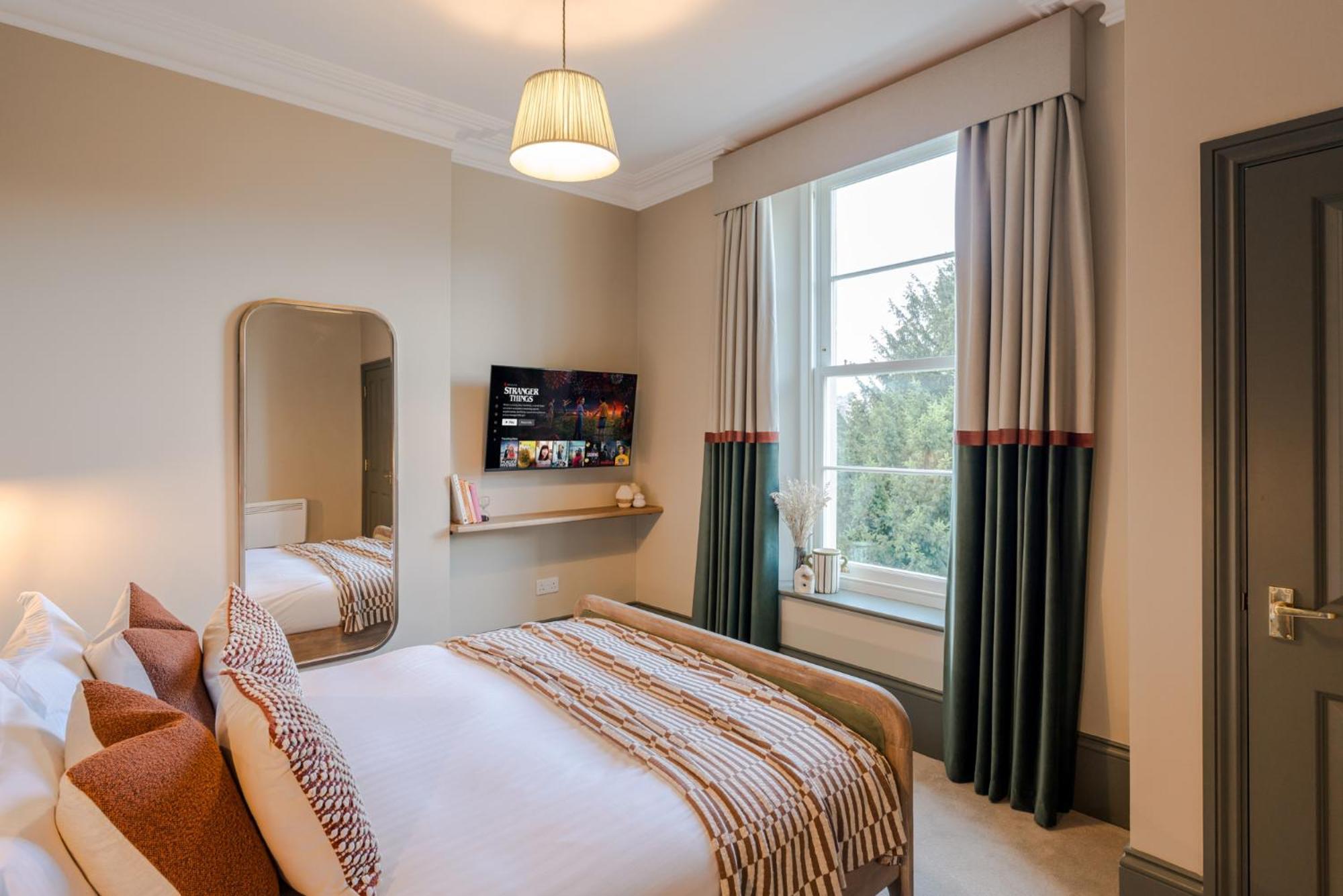 Pembroke House I Your Apartment Бристоль Экстерьер фото